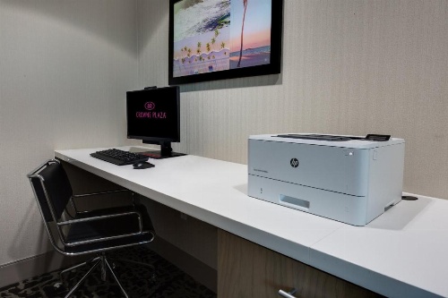 Crowne Plaza Hotel & Resorts Fort Lauderdale Airport/ Cruise image 9